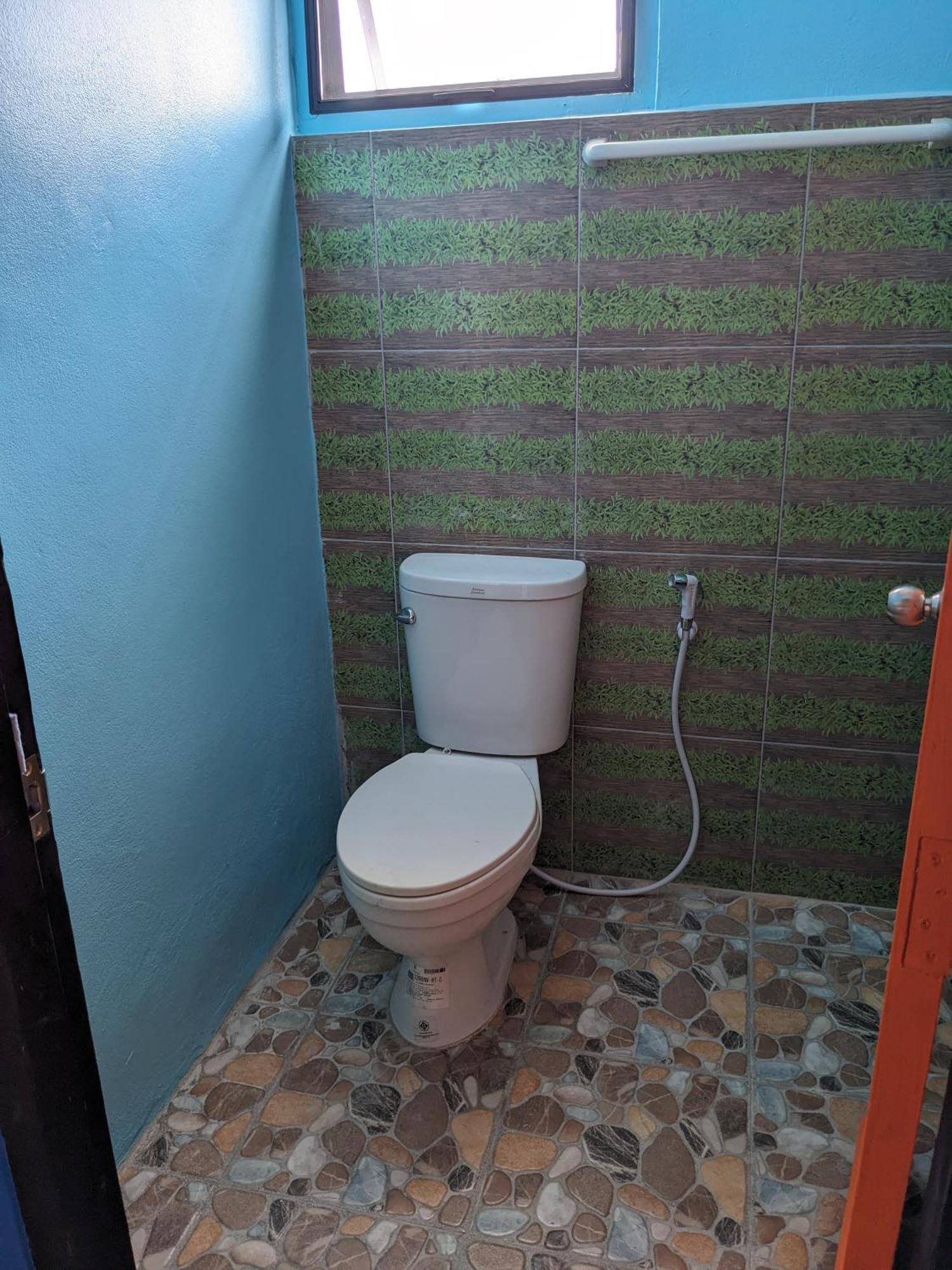 Revolution Chiang Mai - Old Town Hostel Εξωτερικό φωτογραφία