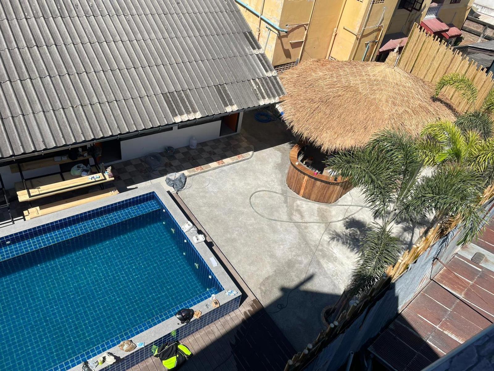 Revolution Chiang Mai - Old Town Hostel Εξωτερικό φωτογραφία